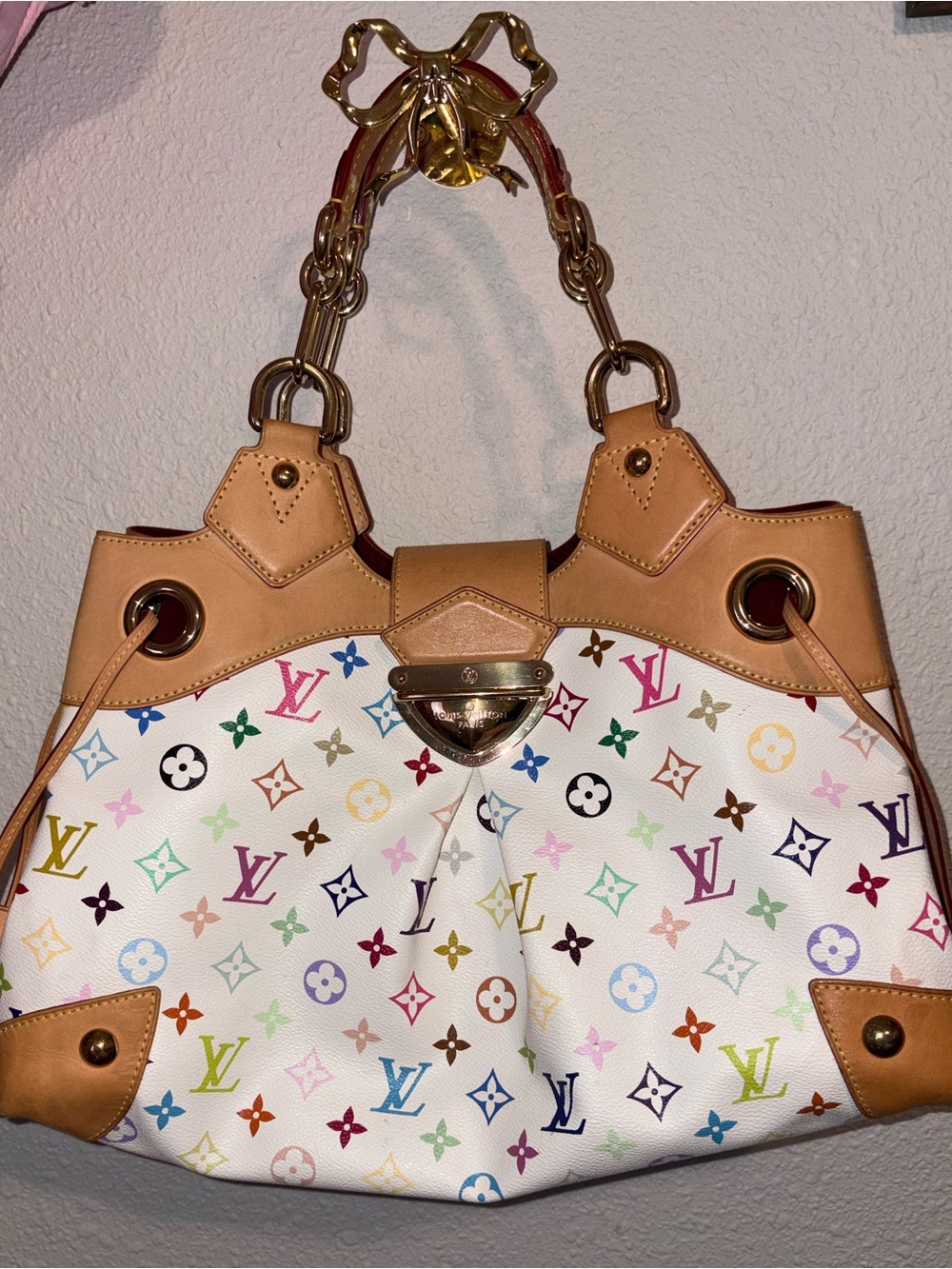 Louis Vuitton LV White Murikami Urslasa 2006 Extremely Rare Vintage in EUC w COA